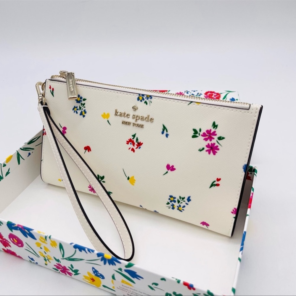 Kate Spade Staci Boxed Zip Wallet Wristlet - Picture 4 of 11